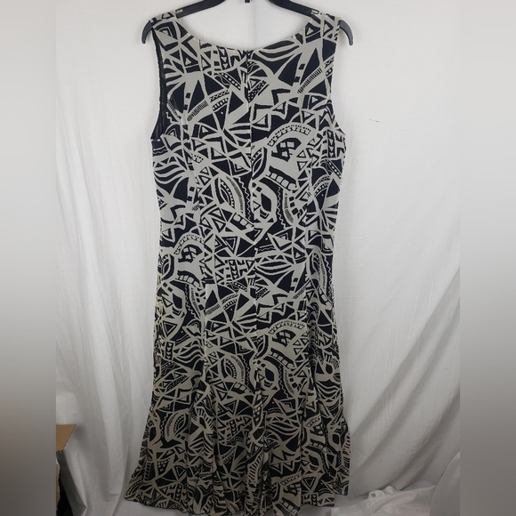 Chico's Black And Taupe Abstract Shapes Sleeveless Maxi 100% Silk Dress Sz L - Picture 6 of 10